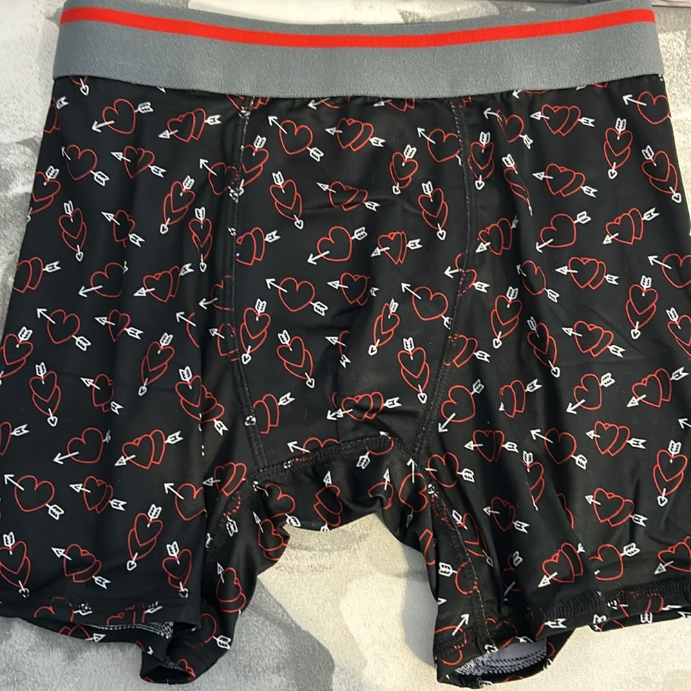 🩷NIP🩷 Men’s Hearts Boxer Brief